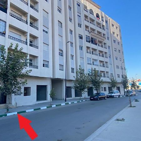 Appart Neuf Lumineux Climatise 1Ere Etage Tanger Exterior foto